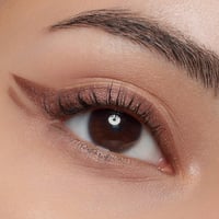 essence Blend & Line Eyeshadow Stick 04 Full of Beans 1,8g