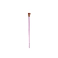 essence Blending Brush 01 Blending Is My Cardio
