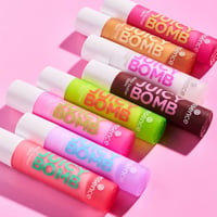 essence JUICY BOMB Bálsamo Brilhante 08 Cherrything I Want 2,5 g
