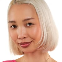 essence POUTline Soft Glide Lip Pencil 04 Cocoa Me Crazy 0.62g