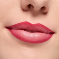 essence POUTline Soft Glide Lip Pencil 05 Pout Out Loud 0.62g