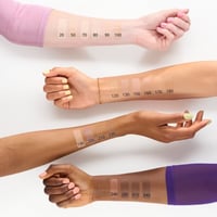 essence Silky Blur Hydrating Longwear Concealer 20 10ml