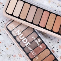 essence the NUDE Edition Eyeshadow Palette 10 Pretty in Nude 10g