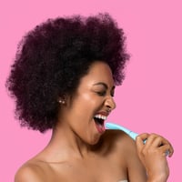 FOREO ISSA™ 3 Ultra-Hygienic Sonic Toothbrush Mint