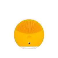 FOREO LUNA™ mini 3 Smart Facial Cleansing Massager Sunflower Yellow