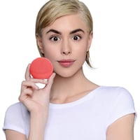 FOREO LUNA™ play plus 2 Facial Cleansing Massager Peach Of Cake