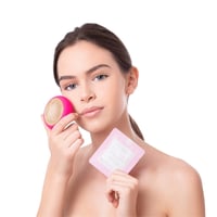 FOREO UFO™ Activated Facial Mask Glow Addict 2.0 6x6g