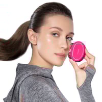FOREO BEAR™ Smart Microcurrent Facial Toning Device Fuchsia