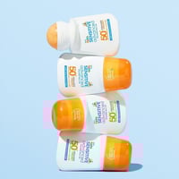 Garnier Ambre Solaire Kids Advanced Sensitive Colored Roll-On SPF50+ 50ml