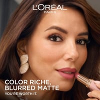 L'Oréal Paris Color Riche Blurred Matte 300 Le Rouge Paris