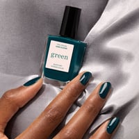 Manucurist Green Nail Polish Dark Clover 15ml