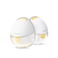 Medela Motion InBra™ Wearable Breast Pump x2