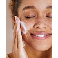 Nivea Naturally Clean Exfoliating Face Cleansing Bar 75g