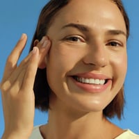 Nivea Sun Breathable UV Face Shine Control Tinted Cream Medium SPF50 50ml