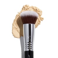 Sigma Beauty F82 Round Kabuki™ Brush x1