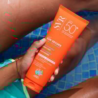 SVR Sun Secure Lait Invisible Finish Moisturizing Milk Fragrance-Free SPF50+ 250ml