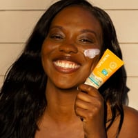 Topicrem Sun Protect kosteuttava aurinkovoide SPF50+ 200 ml