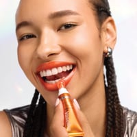 Vaseline Gluta-Hya Lip Serum Gloss SPF15 Juicy Peach 10ml