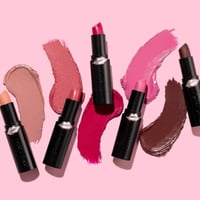 Wet n Wild Mega Last Matte Lip Color Into The Flesh 3.3g