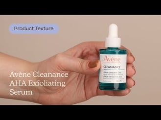 Avène Cleanance AHA Exfoliating Serum Texture | Care to Beauty