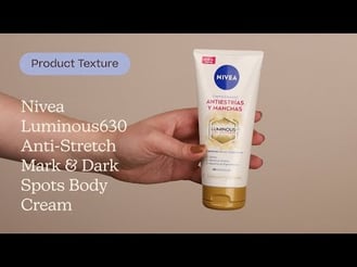 Nivea Luminous630 Anti-Stretch Mark & Dark Spots Body Cream Texture | Care to Beauty