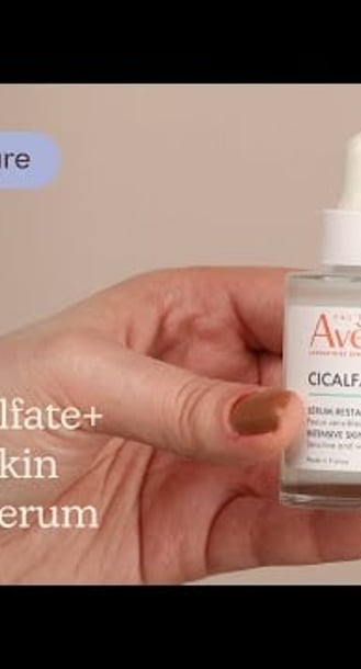 Avène Cicalfate+ Intensive Skin Recovery Serum Texture | Care to Beauty