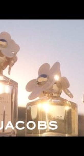 Daisy Trio by Marc Jacobs