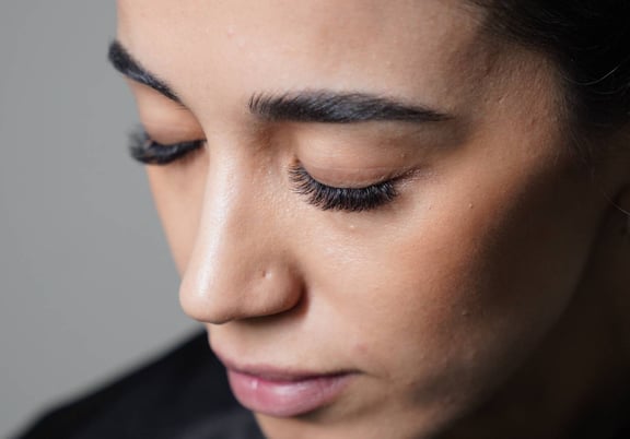 Ardell Magnetic Lashes: How To Apply, Remove & Other Tips