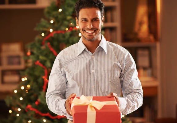 Christmas Gifts for Him: Cologne & Grooming