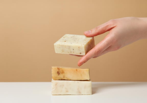 How to Use a Shampoo Bar: The Full Guide