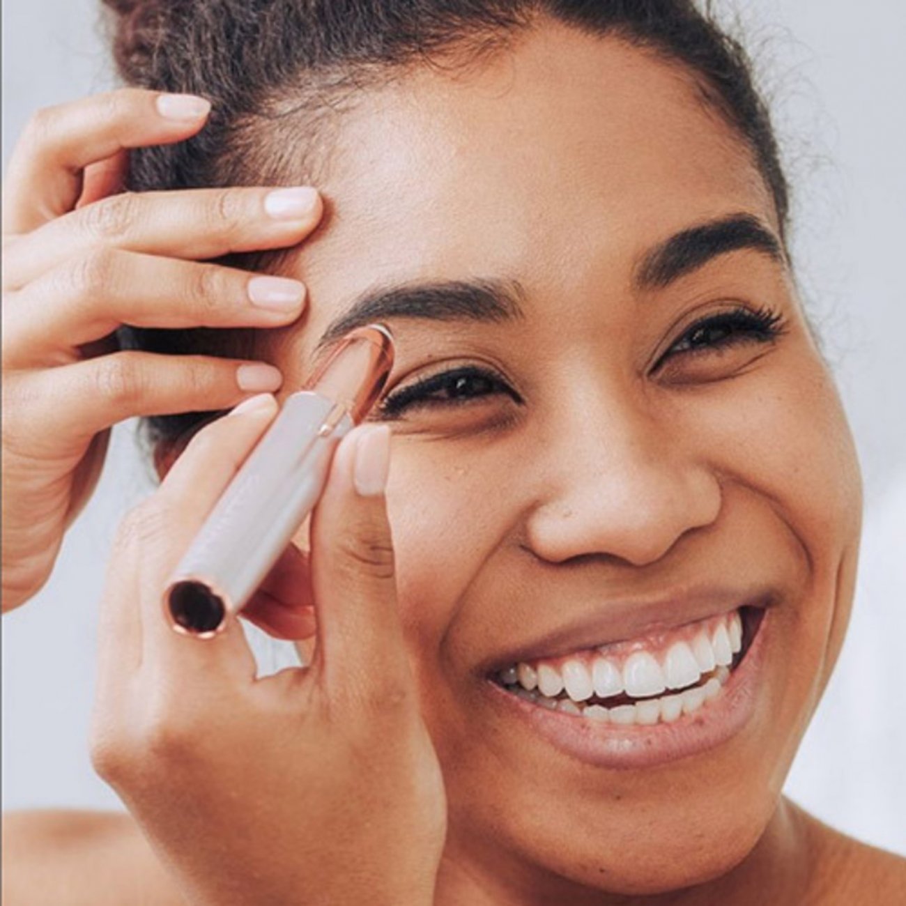 Buy Finishing Touch Flawless™ Brows Rechargeable Hair Remover · Australia