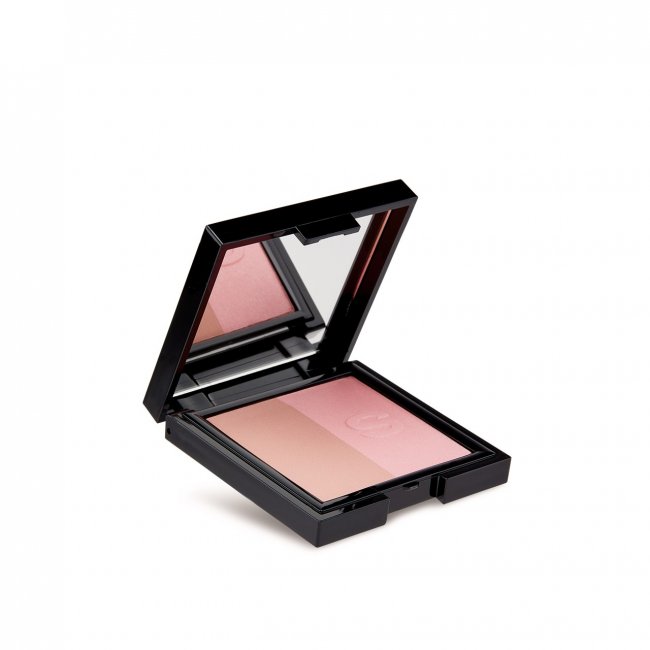 on colour blusher