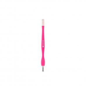 essence The Cuticle Trimmer