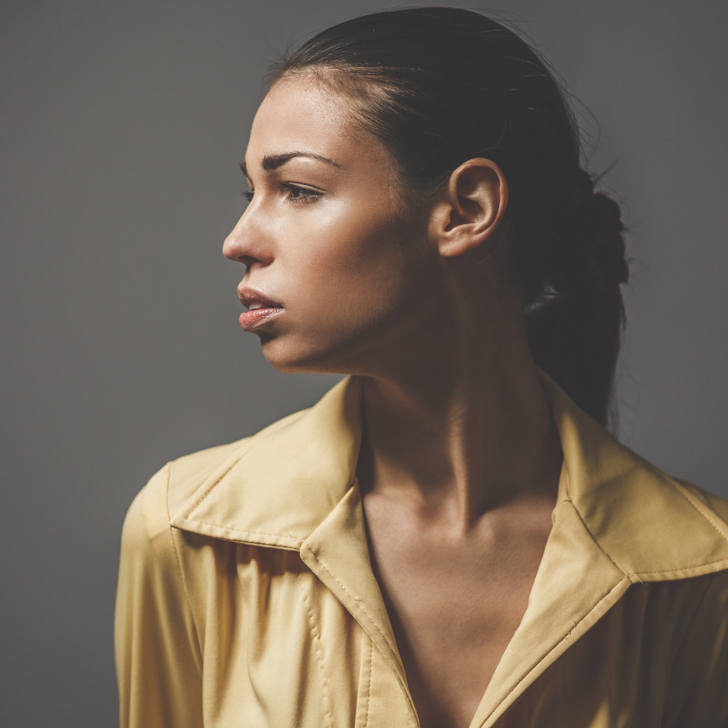 What is the Difference Between Progressive and Reactive Hair Loss?